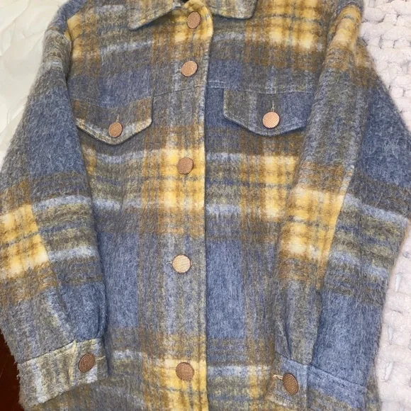 Zara Shacket - Picture 4 of 11